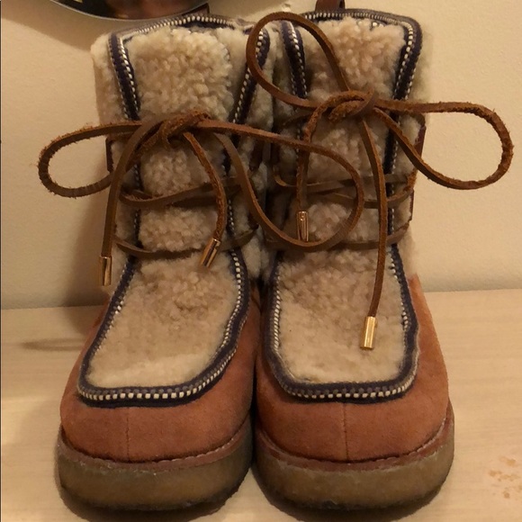 tory burch snow boots